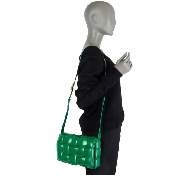 Bottega Veneta racing green and gold small padded cassette bag - Picture 6 of 8